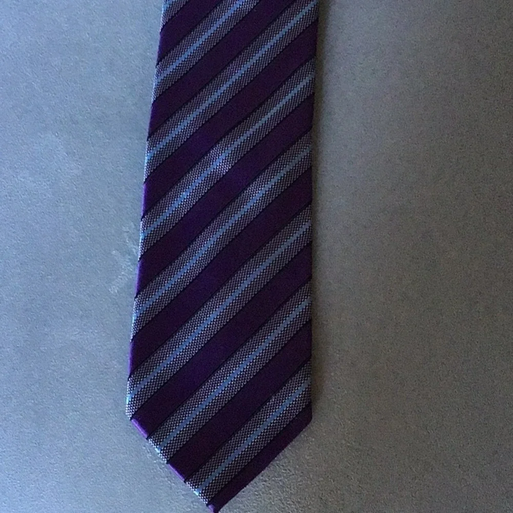 Ermenegildo Zegna Silk Tie Mens OS Purple Excellent Striped Made in Italy‎